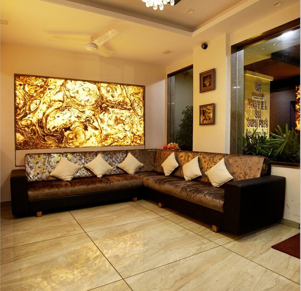 Hotel Sai Suraj Park Shirdi Exteriör bild